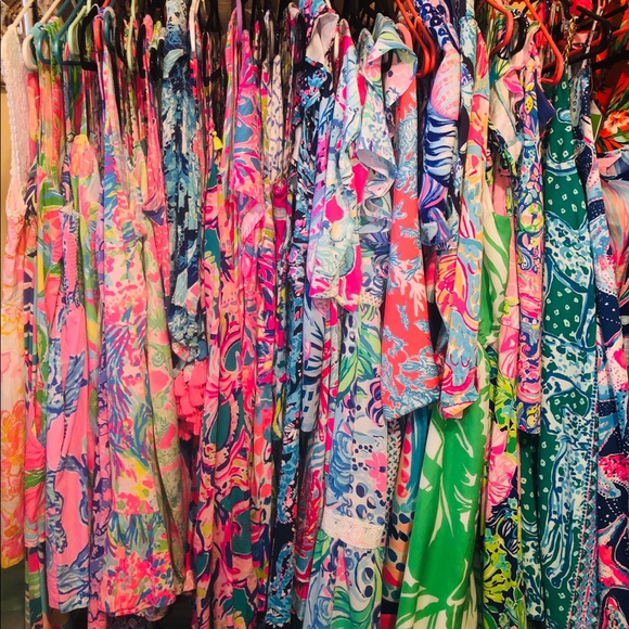 Meet your Posher, Stacy - Picture 3 of 4